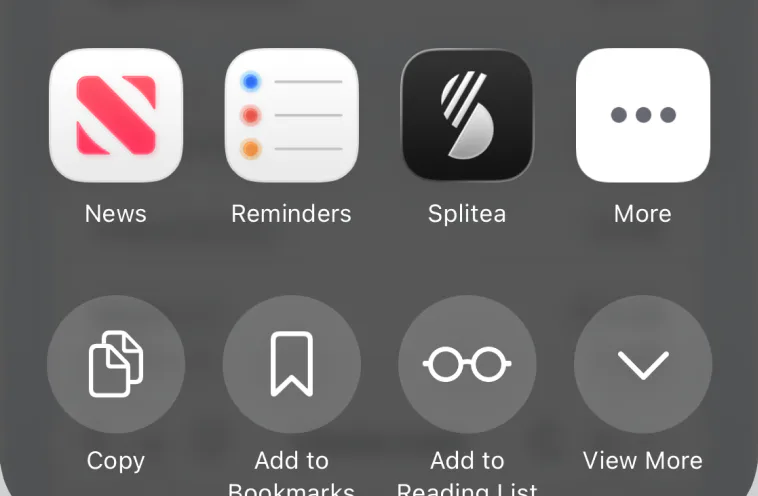 O menu de compartilhamento do iOS com o Splitea na fileira de apps.